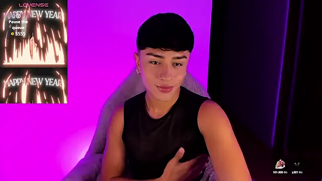 Matheewx m online show from 11/13/25, 01:59