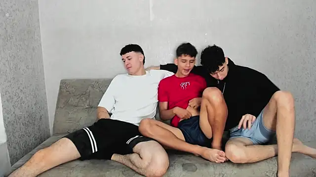 willy sexxx18 online show from 09/29/25, 02:44