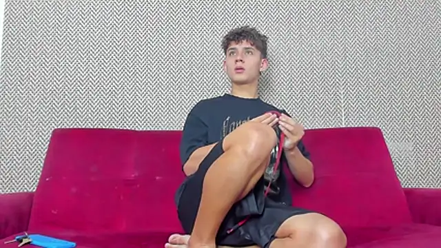 willy sexxx18 online show from 02/24/26, 07:45