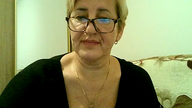 Dana4921 online show from 11/11/25, 05:57