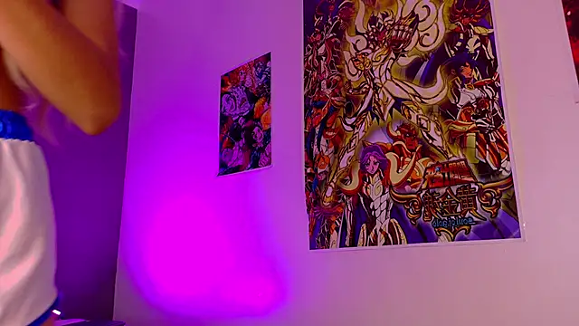 Taylorsmitth  online show from 12/15/25, 12:42