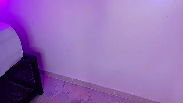 Taylorsmitth  online show from 01/08/26, 11:45