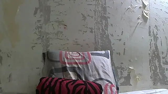 Snapshot of Mercy_Browny chatting on 10/18/25, 12:24 Mercy Browny online show from 10/18/25, 12:24
