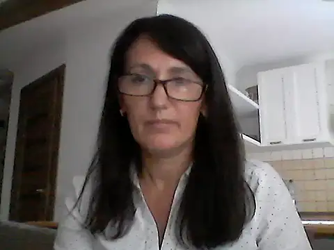 Snapshot of Elena48324 chatting on 10/03/25, 02:14 Elena48324 online show from 10/03/25, 02:14