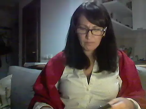 Elena48324 online show from 11/06/25, 06:53