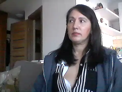 Elena48324 online show from 03/09/26, 09:02