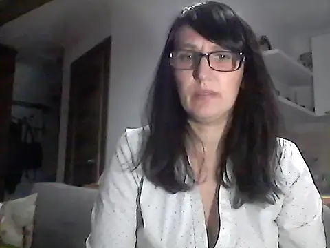 Elena48324 online show from 04/02/26, 04:59