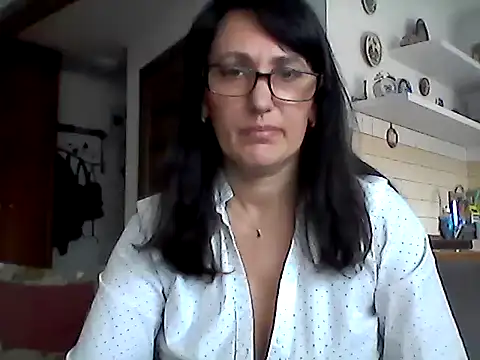 Elena48324 online show from 04/15/26, 11:17