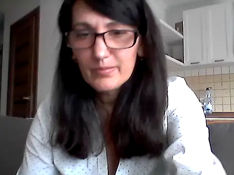 Snapshot of Elena48324 chatting on 05/16/26, 10:36 Elena48324 online show from 05/16/26, 10:36