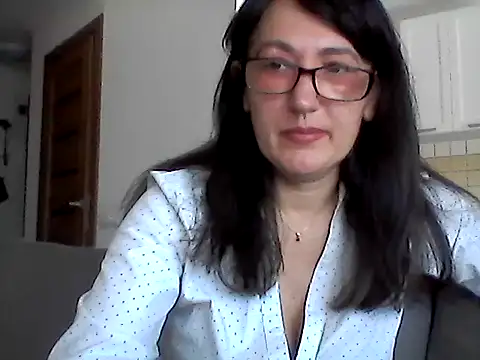 Snapshot of Elena48324 chatting on 05/31/26, 07:15 Elena48324 online show from 05/31/26, 07:15