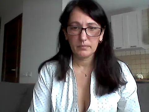 Snapshot of Elena48324 chatting on 06/01/26, 09:55 Elena48324 online show from 06/01/26, 09:55