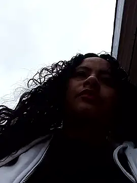 Snapshot of Yaya_watson chatting on 09/14/25, 05:23 Yaya watson online show from 09/14/25, 05:23