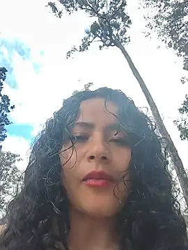 Snapshot of Yaya_watson chatting on 07/14/26, 07:41 Yaya watson online show from 07/14/26, 07:41