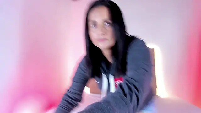 Zafiro  Brown online show from 10/09/25, 12:14