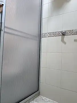 Zafiro  Brown online show from 12/05/25, 09:29