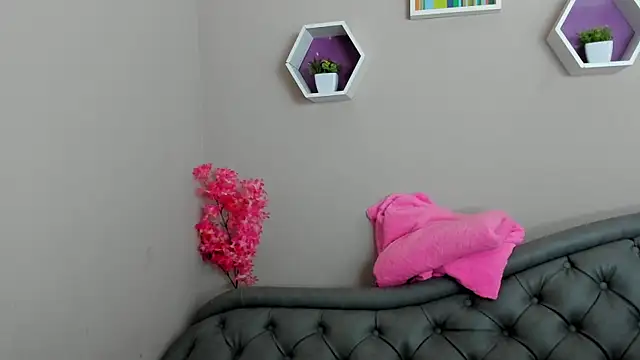 Dafne Mel online show from 09/09/25, 12:26