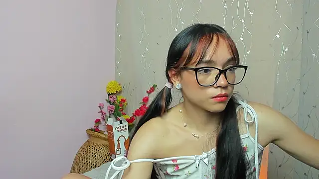 Dafne Mel online show from 03/13/26, 08:04