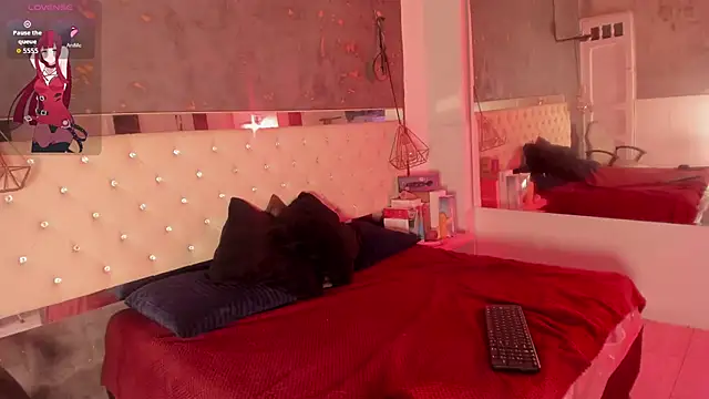 Viiolettlopez online show from 09/20/25, 01:23