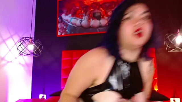 Snapshot of Lilih_golden chatting on 01/06/26, 12:31 Lilih golden online show from 01/06/26, 12:31