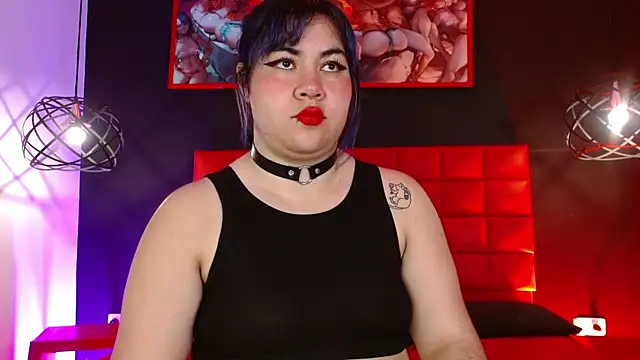 Snapshot of Lilih_golden chatting on 01/12/26, 11:26 Lilih golden online show from 01/12/26, 11:26