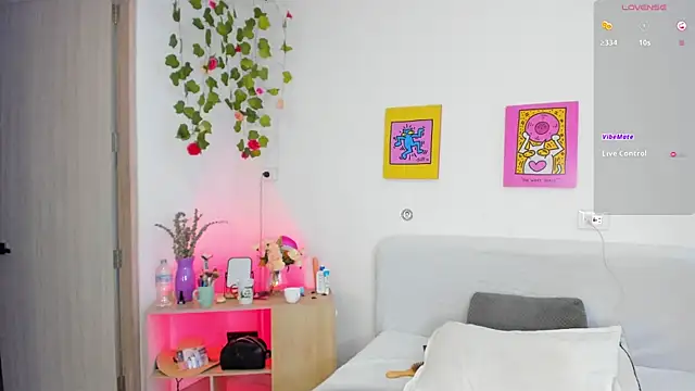 AprilAddams  online show from 09/13/25, 09:25