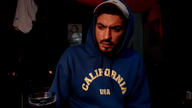 malek xarx  online show from 10/14/25, 12:33