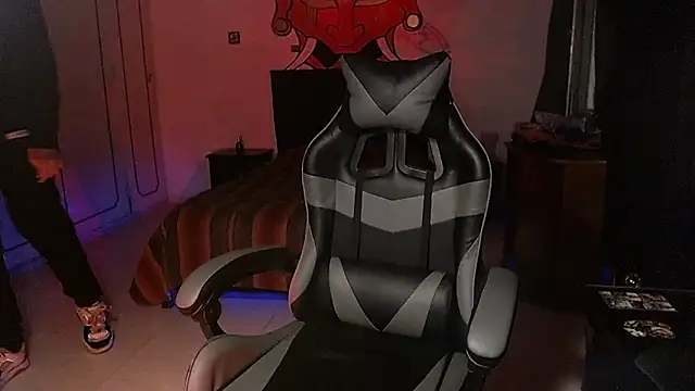 malek xarx  online show from 04/08/26, 04:23