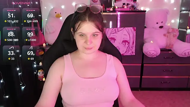 AmyVibess online show from 10/15/25, 08:20