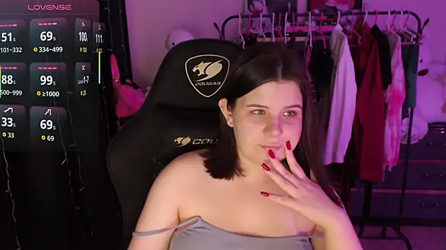 AmyVibess online show from 07/13/26, 07:38