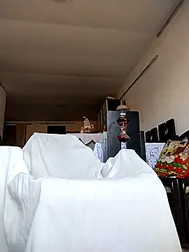 Jhoan Simply online show from 12/13/25, 10:15