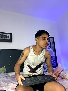 Luke Stone online show from 11/22/25, 10:42