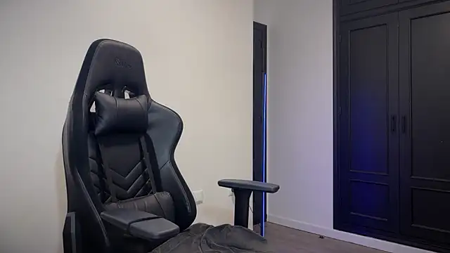 s meow online show from 09/30/25, 09:42