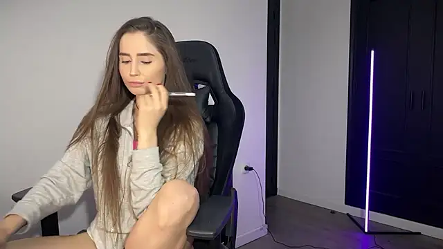 s meow online show from 12/16/25, 10:04