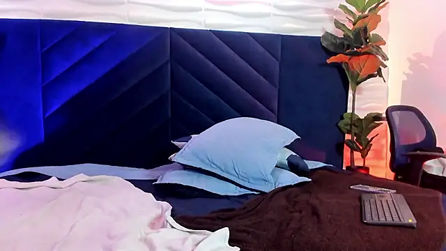 Dustin Sonne online show from 02/08/26, 03:43