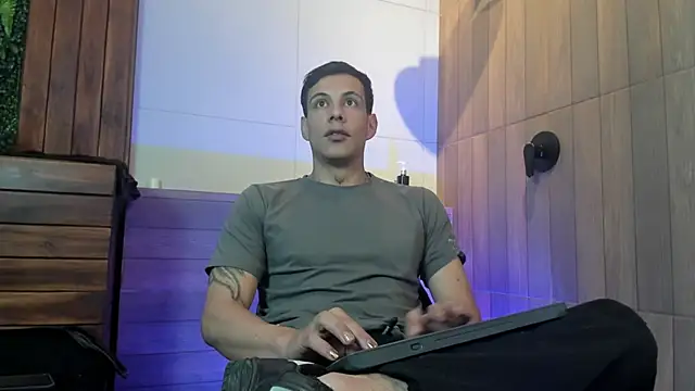 Dustin Sonne online show from 05/03/26, 03:34