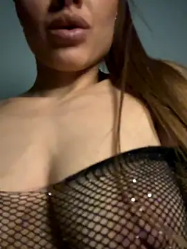 YourJolie online show from 10/21/25, 12:22