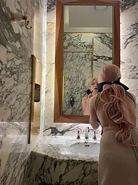 winter11 online show from 09/11/25, 06:02