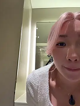 winter11 online show from 10/03/25, 08:22