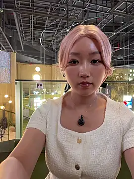 winter11 online show from 11/02/25, 01:41