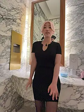 winter11 online show from 11/08/25, 05:07