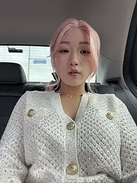 winter11 online show from 11/26/25, 02:23