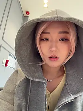 winter11 online show from 03/06/26, 06:43