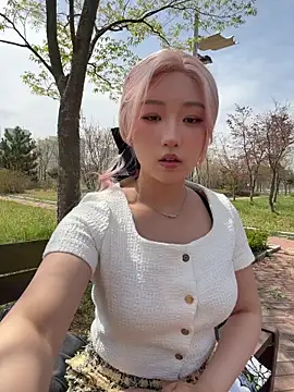 winter11 online show from 04/19/26, 02:33