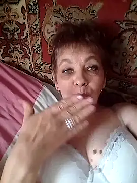 Rose60301 online show from 09/10/25, 08:47