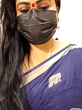 honey-flower online show from 10/21/25, 04:02