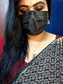 honey-flower online show from 12/03/25, 02:59