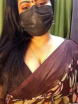 honey-flower online show from 01/18/26, 01:59