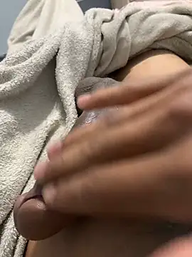 Snapshot of Lamar180 chatting on 02/11/26, 10:53 Lamar180 online show from 02/11/26, 10:53