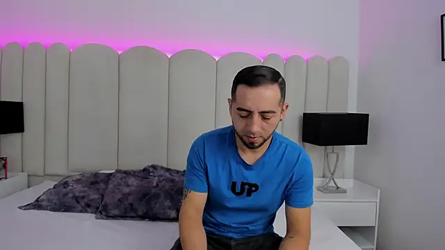 Lushian  online show from 11/08/25, 09:57