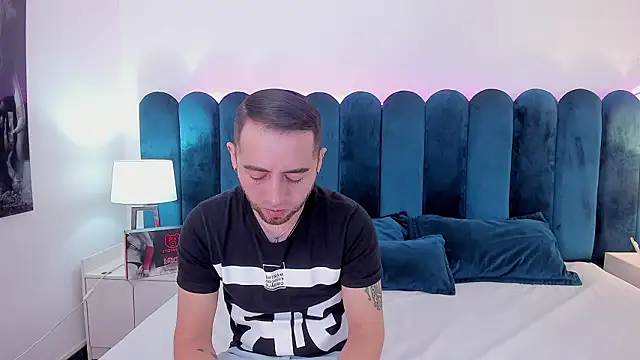 Lushian  online show from 02/05/26, 03:27